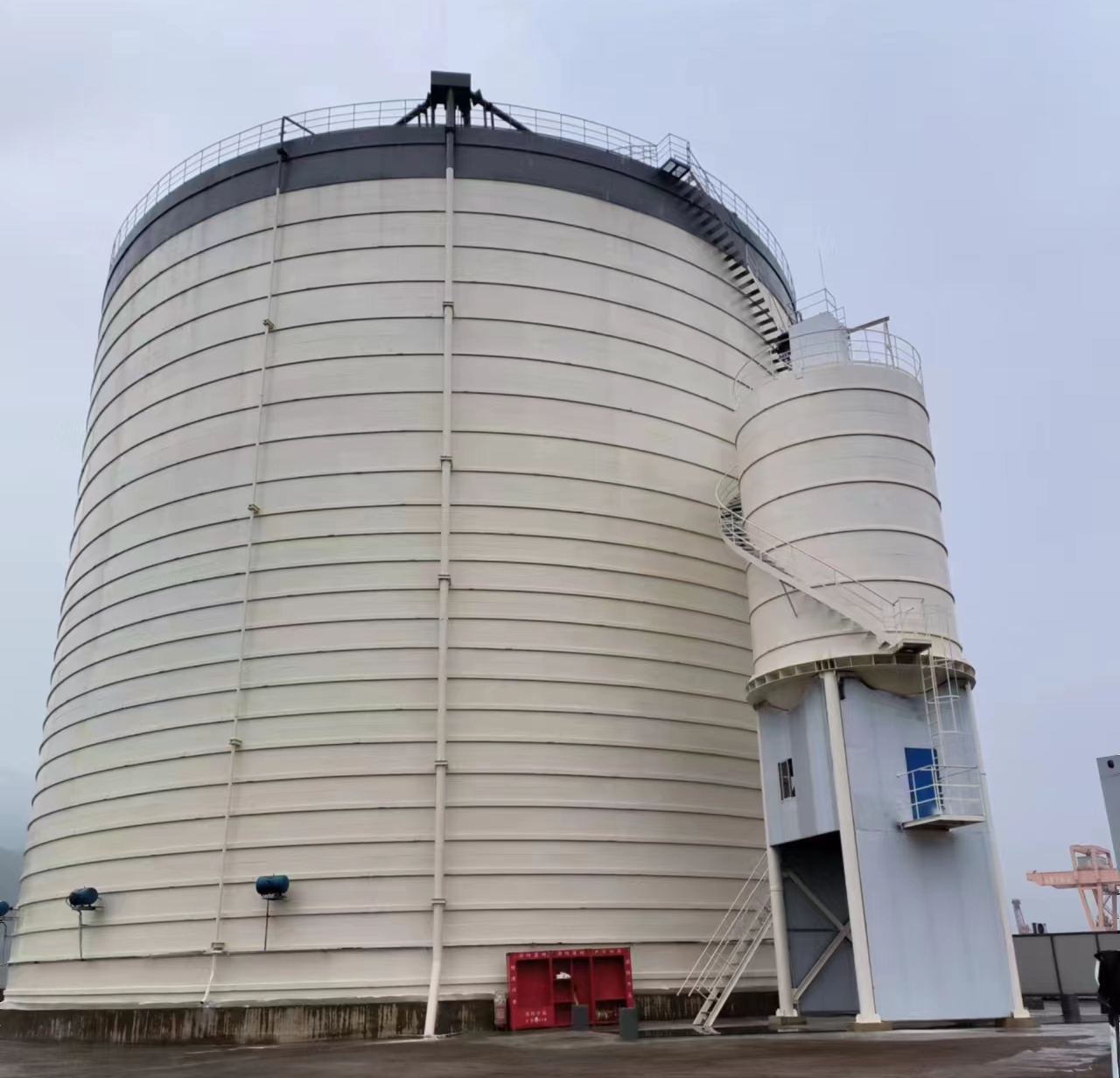 蕲春10万吨水泥钢板库